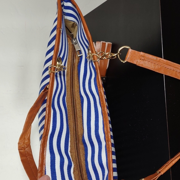 Stripe Canvas Tote Bag - Picture 7 of 8